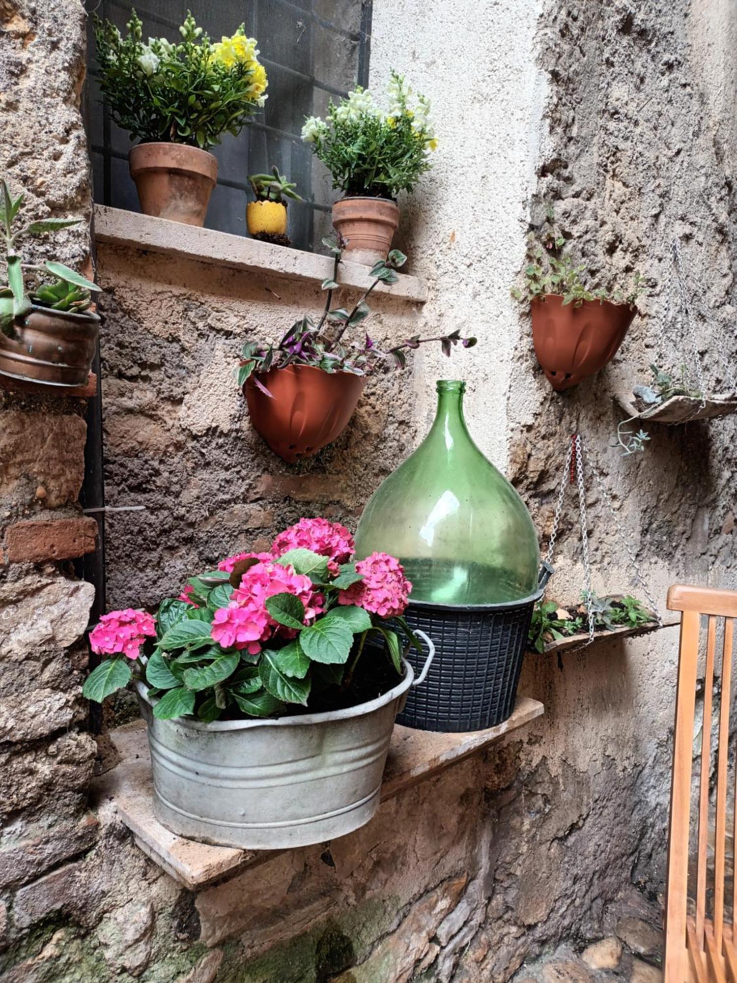 Al Cantinone Toffia Exterior foto